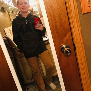 Meet your Posher, Jaden